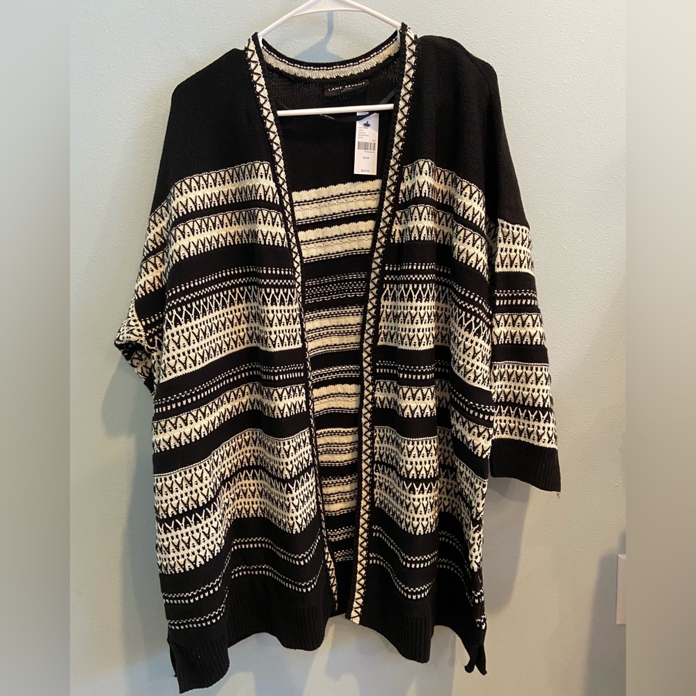 Lane Bryant; New with Tags; 22/24; Black & Cream